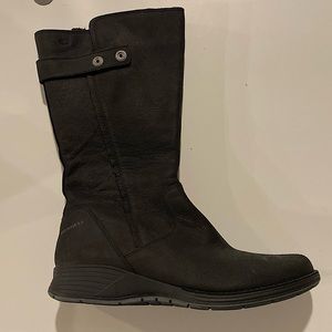 Merrell Women’s Leather Boots. Size 11 Travvy tall. Excellent condition.